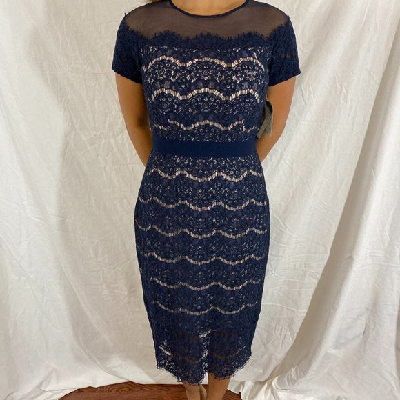 Jax Dresses & Skirts - Jax Navy Nude Lace Dress - New With Tags - Size 6
